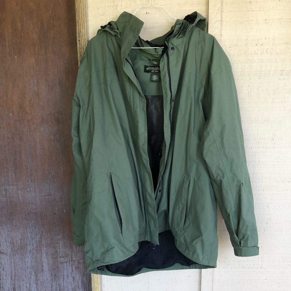 Eddie Bauer army green raincoat